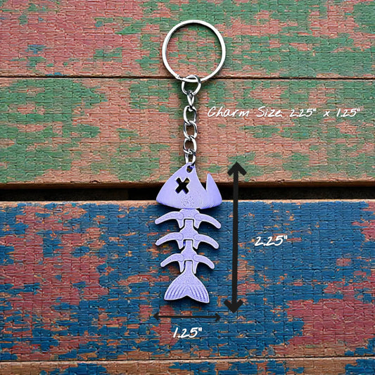 Handmade, customizable and articulated fish keychain, featuring wiggly segments for sensory play, perfect as gifts for ocean lovers or fishermen.