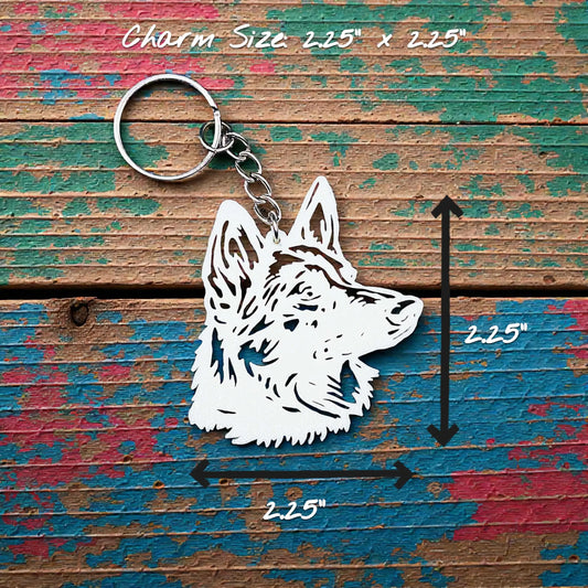 Handmade and customizable German Shepherd keychain in white, perfect for dog moms, dog lovers, GSD pet parents, or custom gifts.