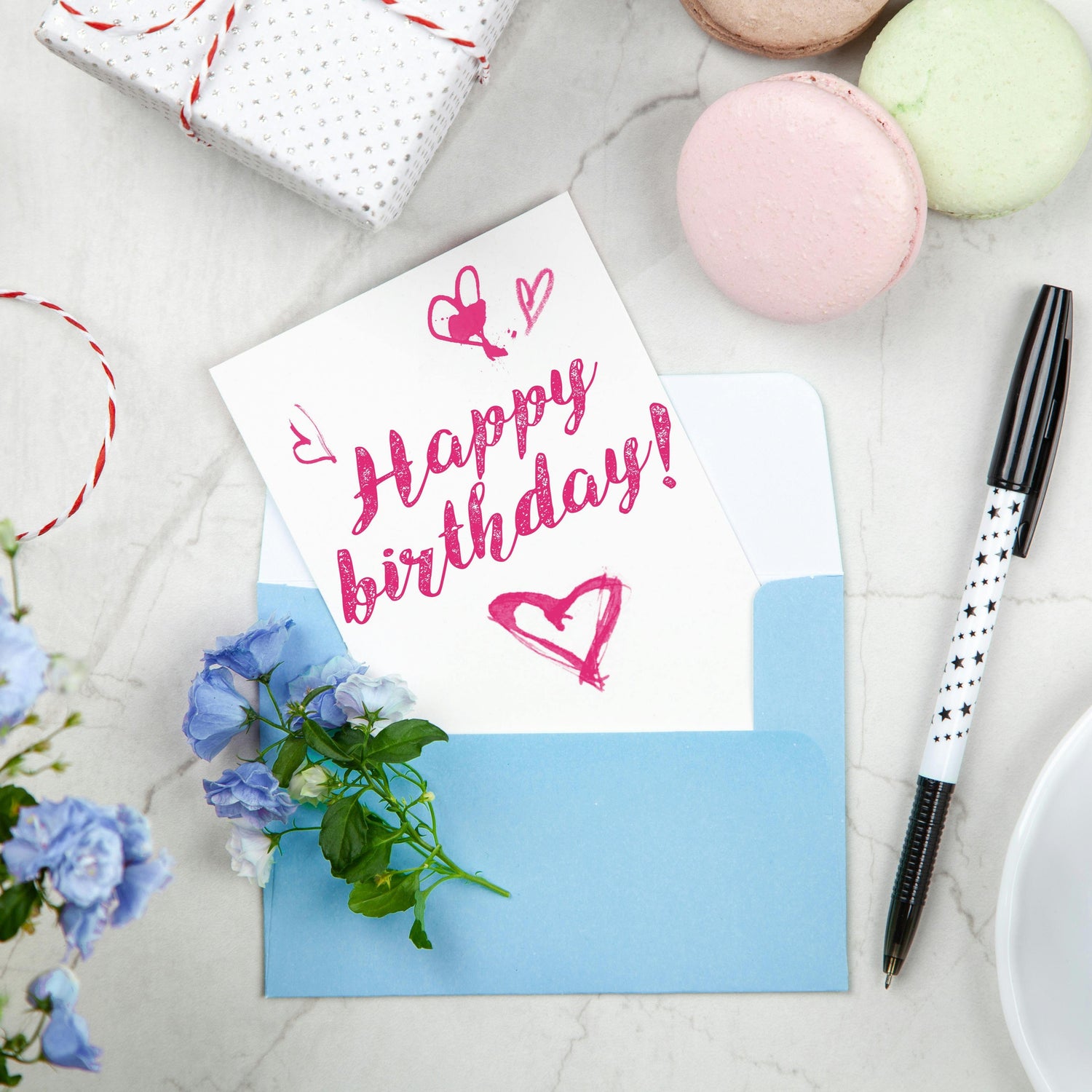 Handmade birthday keychains in 30 colors. Eco-friendly party favors and fun gifts for celebrations.