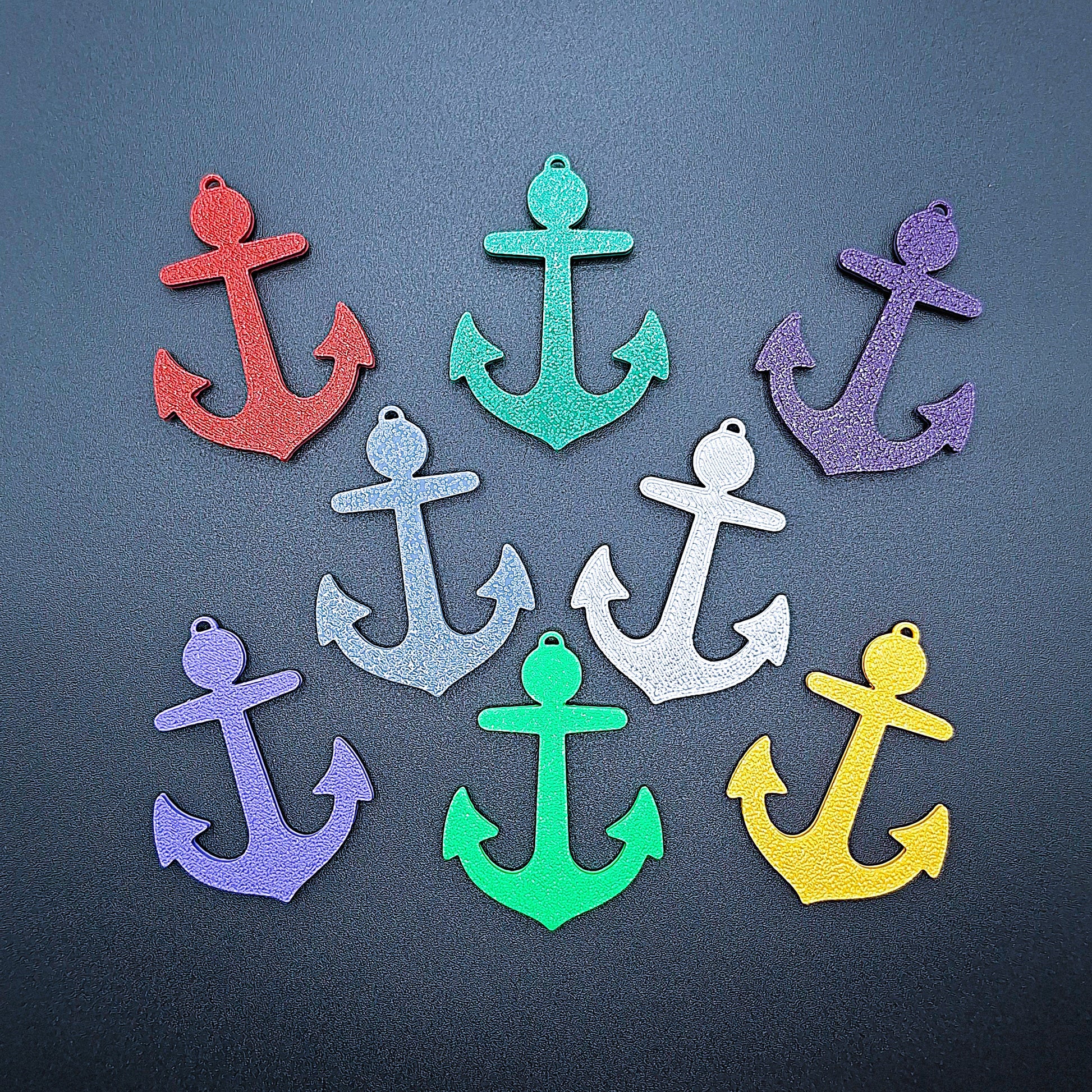 Handmade eco-friendly anchor key ring for beach lovers, sailors, and ocean fans—great for gifts, party favors, and coastal celebrations.