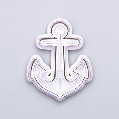 Anchor cookie cutter with matching stamp. Ideal for making detailed cookies, fondant toppers, or ocean party treats.