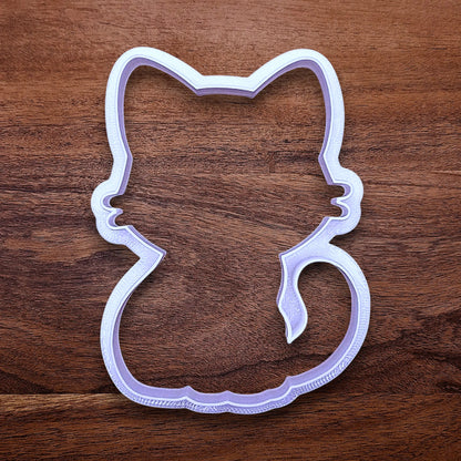 Customizable cat cookie cutter without stamp, perfect for kitty cookie designs, fondant toppers, birthday parties, crafts or cat themed baking projects.