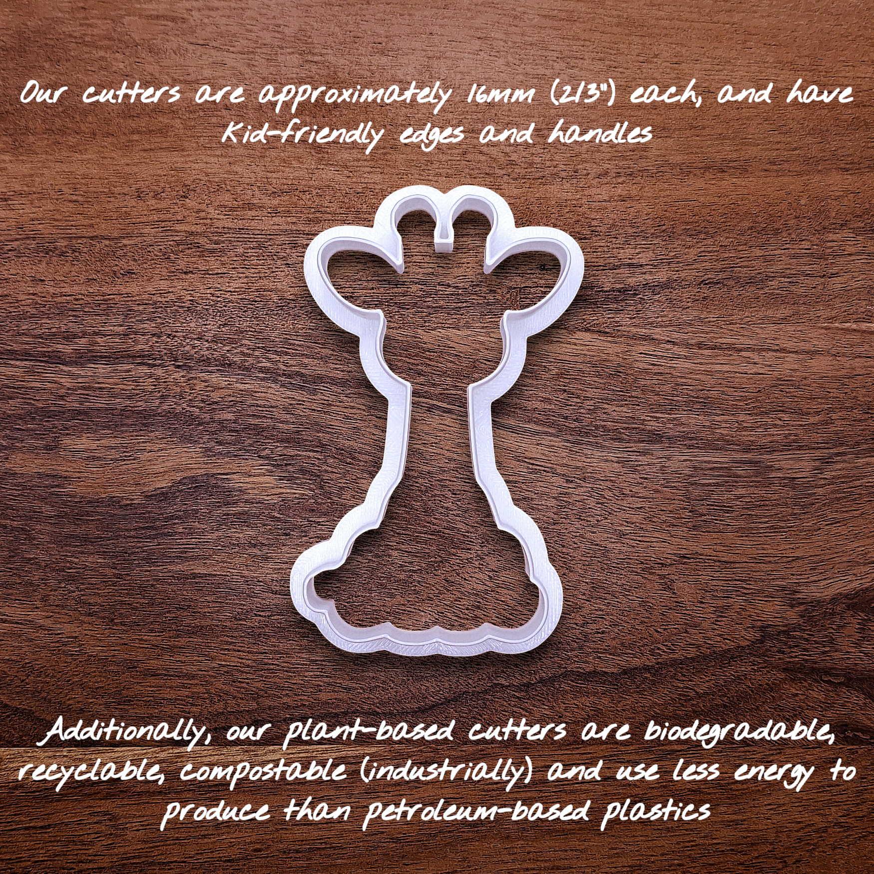 Giraffe cookie cutter without stamp. Perfect for bold safari animal cookies or jungle party centerpiece bakes and crafts.