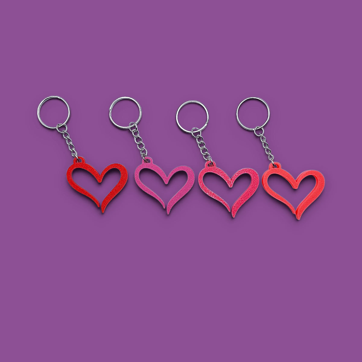 Handmade and customizable heart keychains, perfect for Valentine's Day, party favors, baby showers, or everyday gifts.
