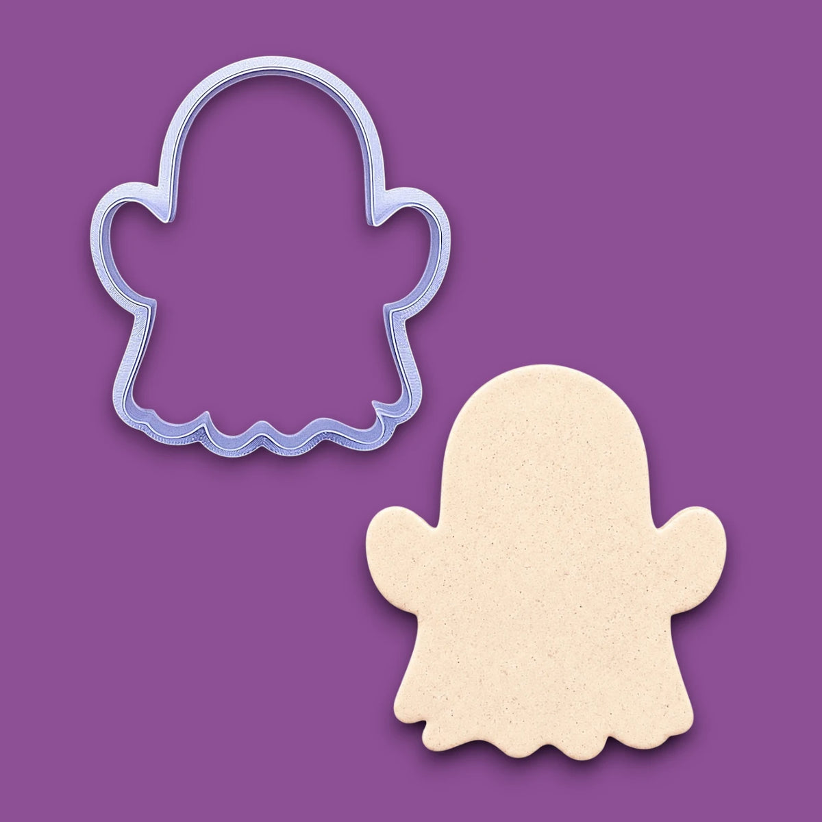 Ghost cookie cutter and cutout – great for Halloween cookies, fondant, or crafts with clean, detailed imprints.