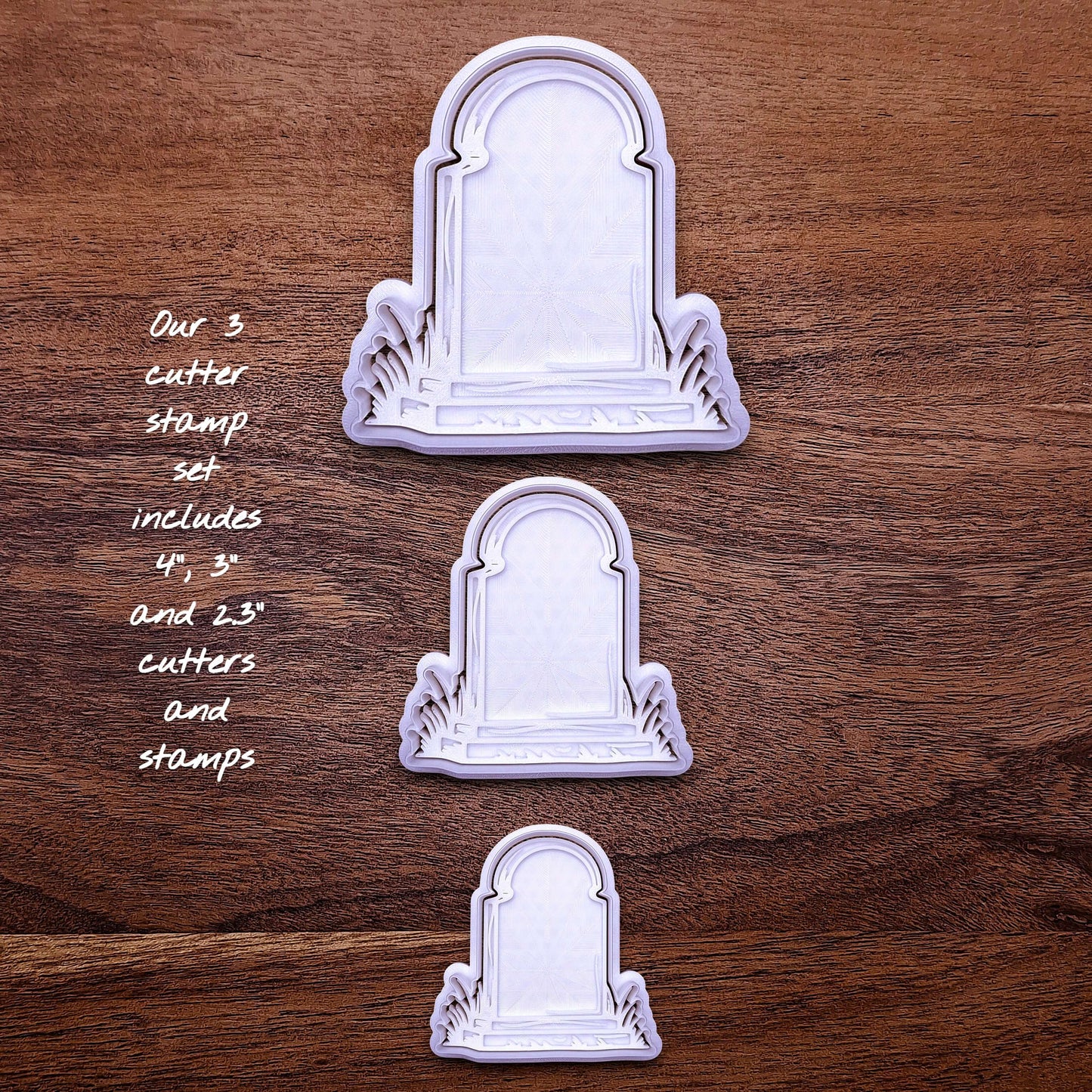 Gravestone cookie cutter and stamp set in 3 sizes. Perfect for Halloween baking, haunted house parties, or spooky fondant toppers.