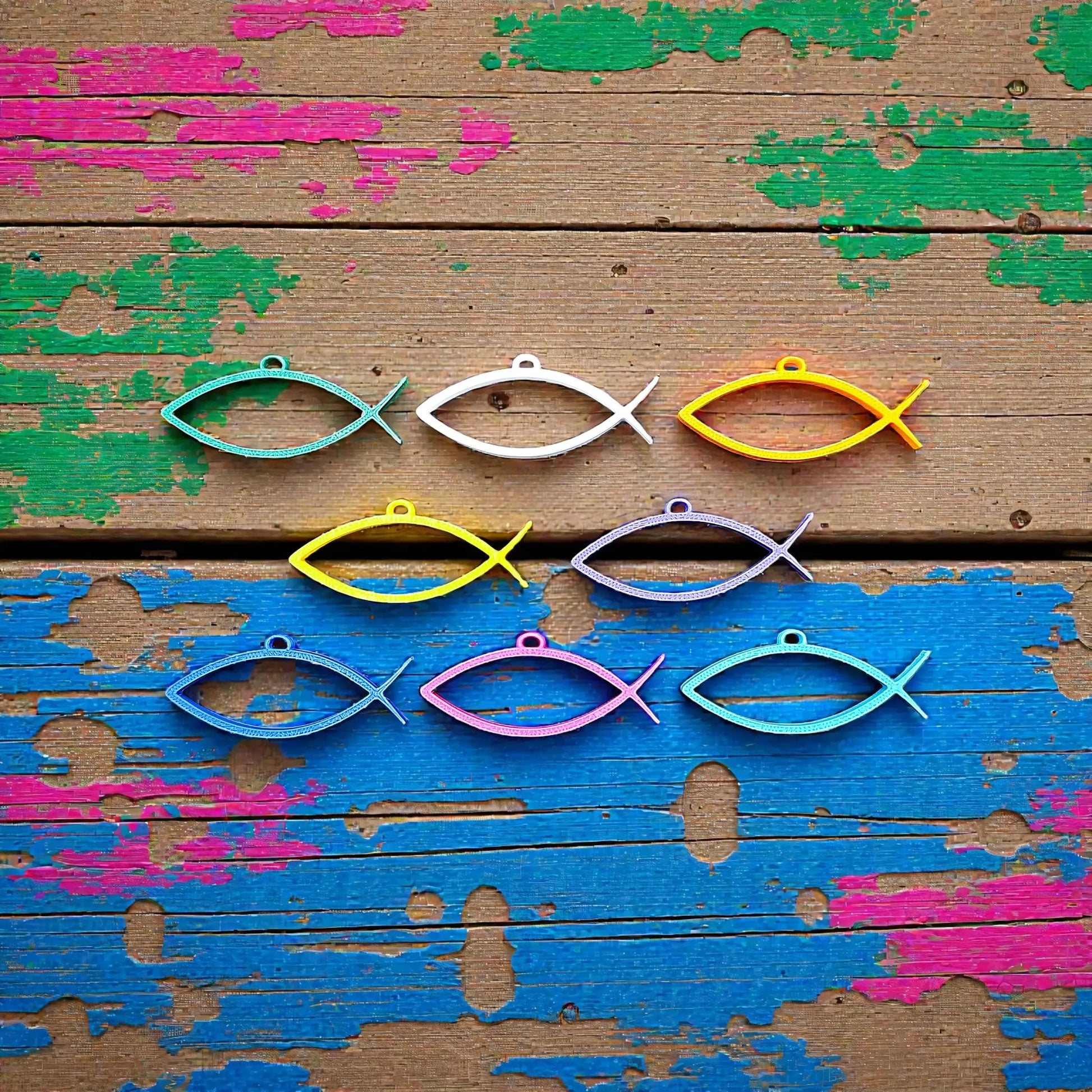 Reverse of handmade and customizable Ichthys Fish Keychains, inspirational religious charms for Easter gifts, VBS giveaways, and church favors.