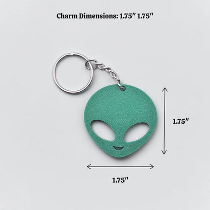 Alien head keychain, perfect for sci-fi fans, party favors, or fun personalized gifts.