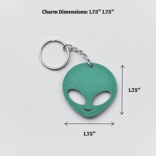 Alien head keychain, perfect for sci-fi fans, party favors, or fun personalized gifts.