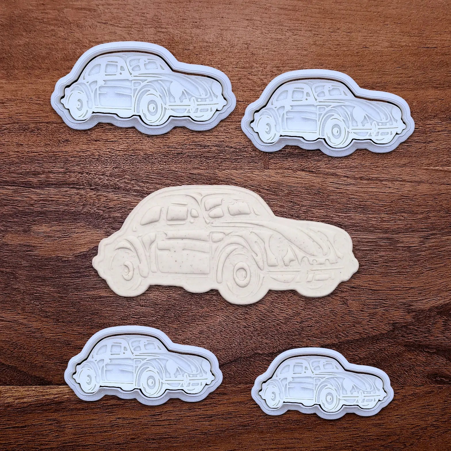 Bake nostalgic treats with this Vintage Car Cookie Cutter Set inspired by classic punch buggy vehicles. Perfect for themed parties, fondant, cookies, and creative baking projects.