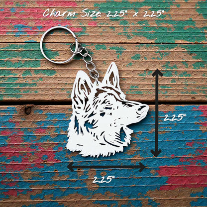 Handmade and customizable German Shepherd keychain in white, perfect for dog moms, dog lovers, GSD pet parents, or custom gifts.