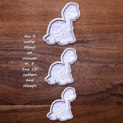 Handmade and customizable turtle cookie cutters and stamps, ideal for ocean-themed baking, birthday party treats, or handmade gift ideas.