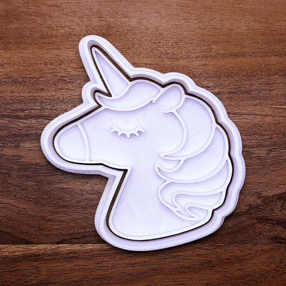 Handmade and customizable unicorn cookie cutter and stamp, perfect for magical themed birthday parties, fondant decorating, or gifting to unicorn lovers.