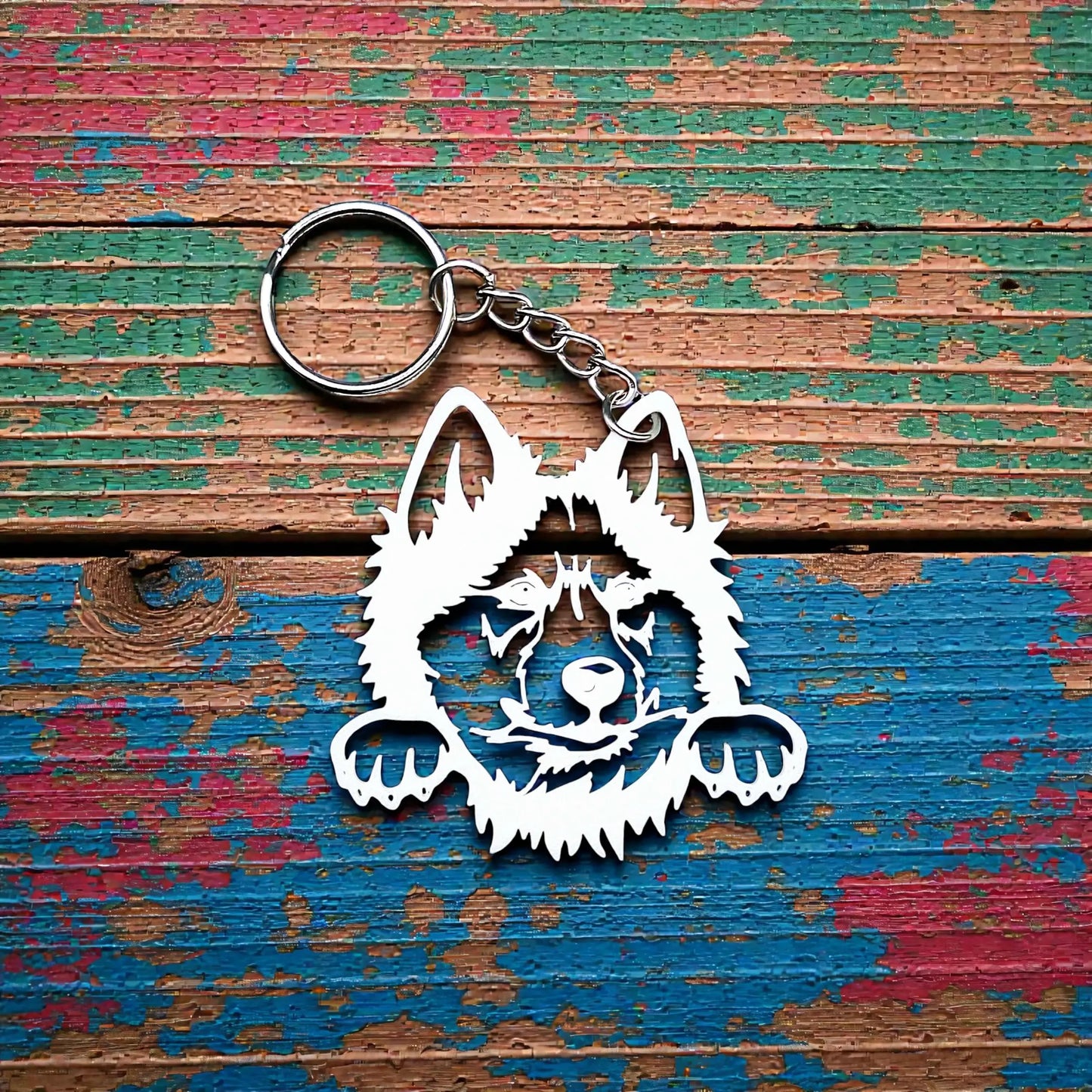 Siberian Husky customizable keychain, featuring a detailed head profile, handmade from eco-friendly PLA plastic—perfect for dog moms and husky lovers.