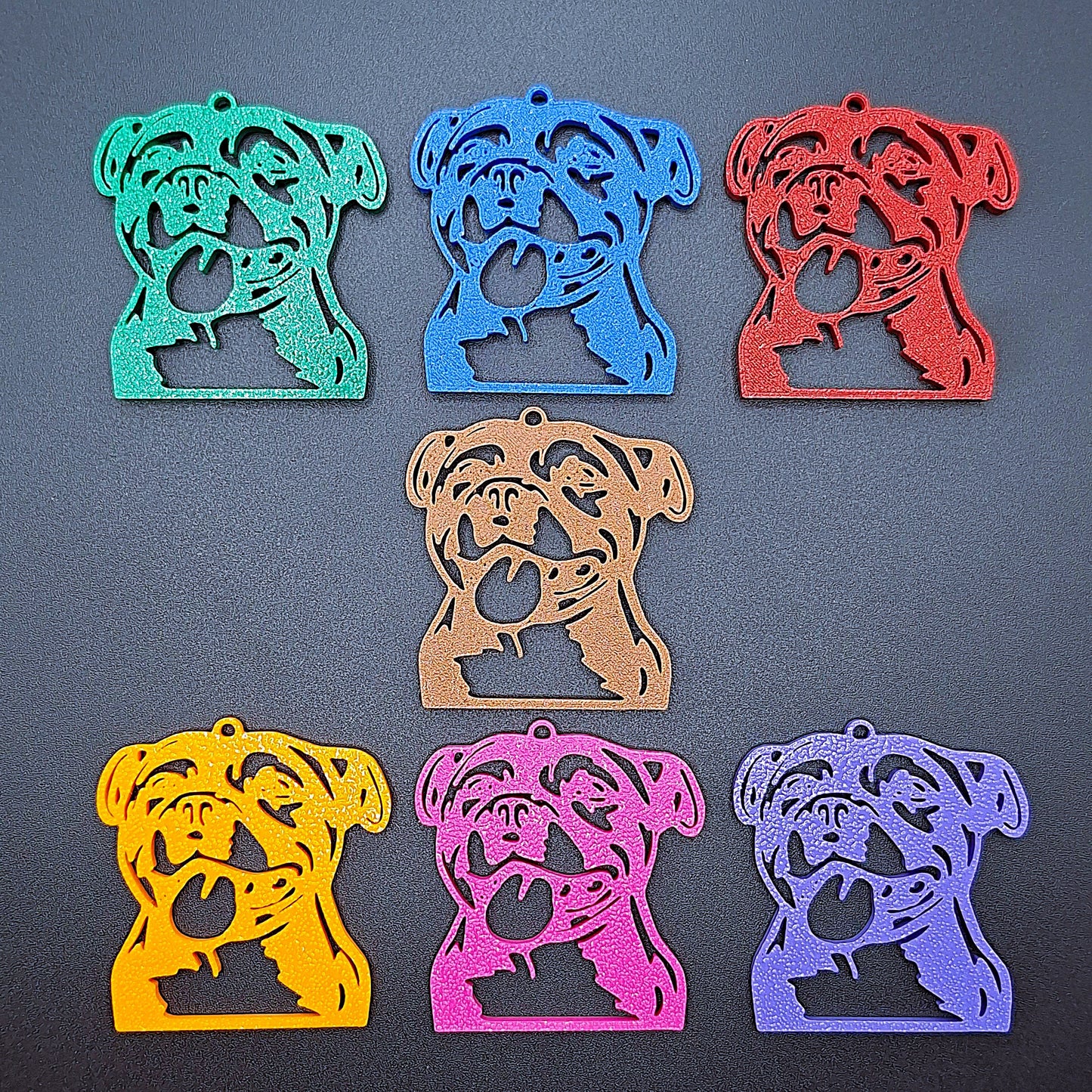 Front view of Pitbull keychain, cute and durable dog charm for keys, backpacks, or bags, perfect gift for dog lovers and pet owners.
