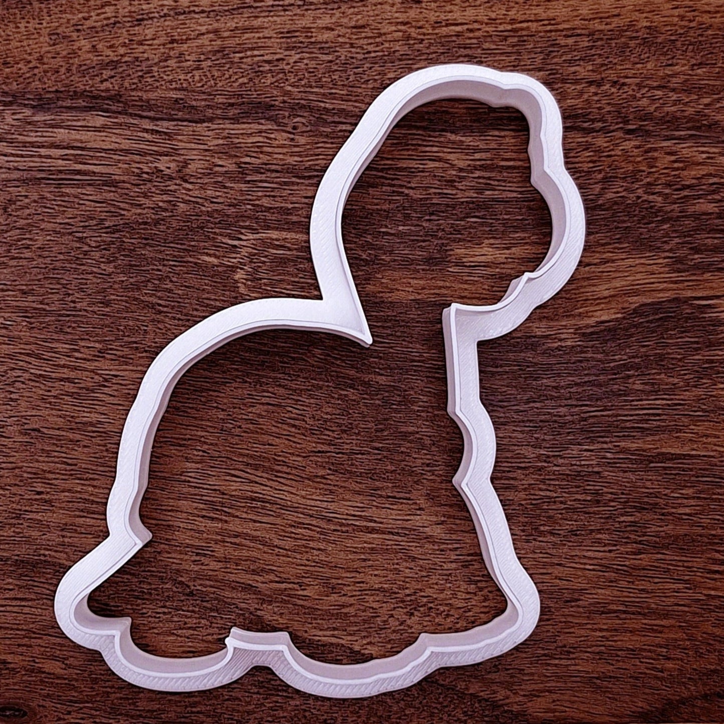 Turtle-shaped cookie cutter made from biodegradable plastic, great for ocean-inspired baking, birthdays, and summer cookie sets.