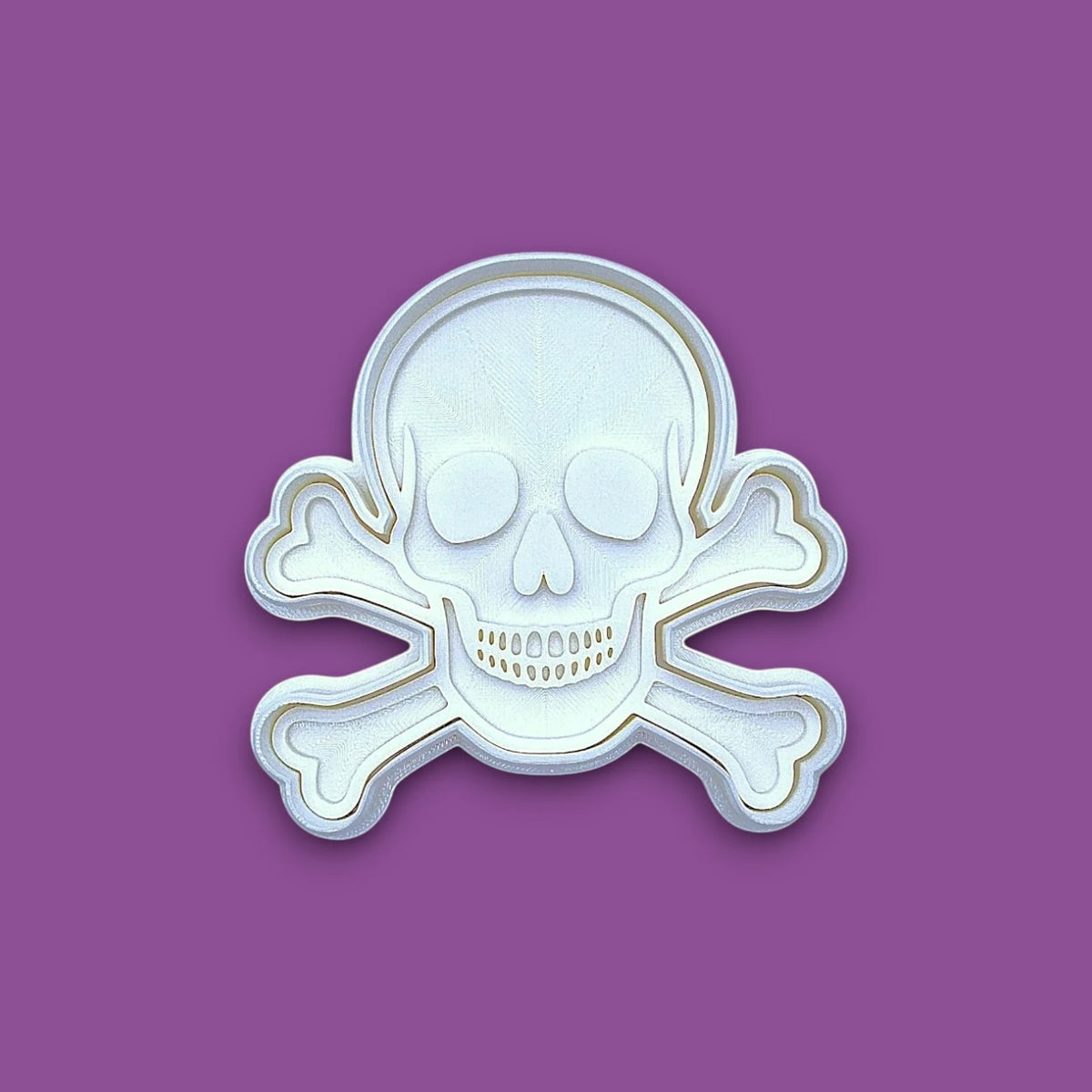 Skull and bones cookie cutter with stamp, customizable in 30 unique colors and handmade, perfect for beach parties, Halloween treats, under the sea treats and pirate themed birthdays.