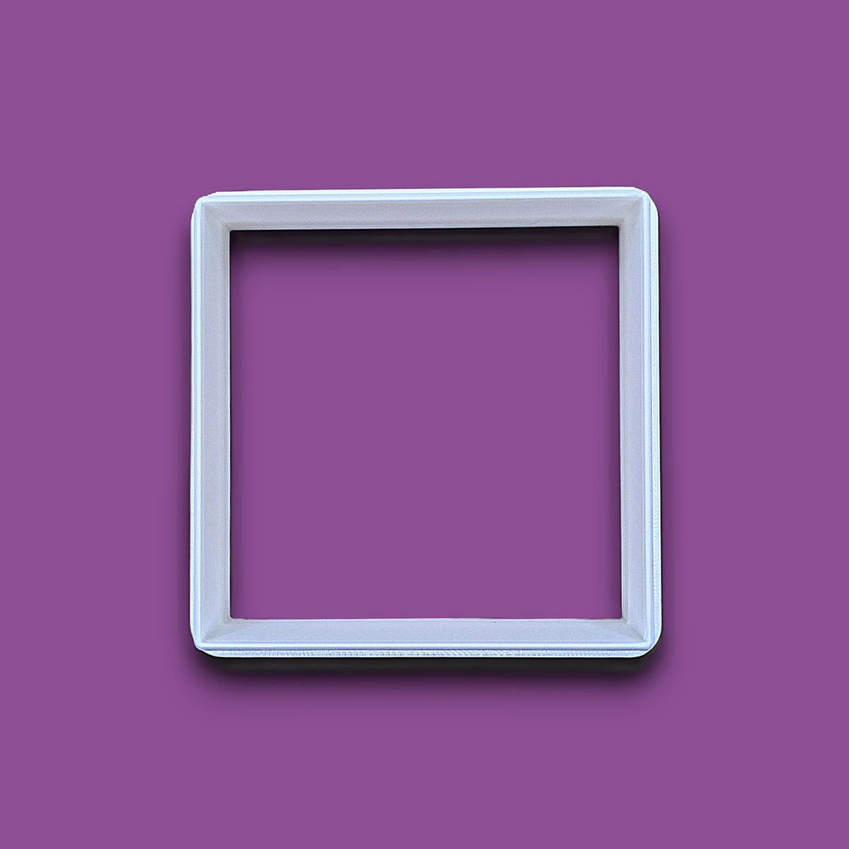 Square cookie cutter, perfect for fondant, dough, clay, ceramics and fondant.