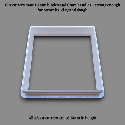 Square cookie cutter alongside dimensions, perfect for fondant, dough, clay, ceramics and fondant.