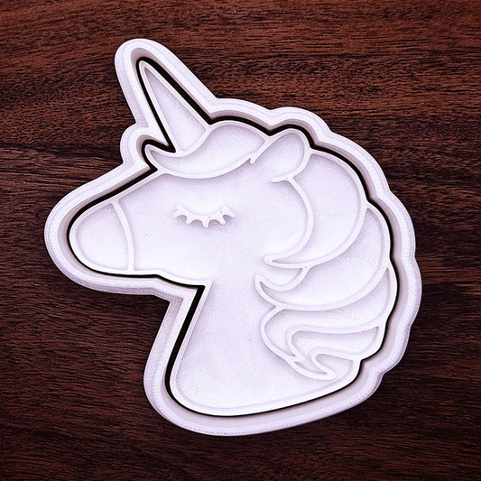Unicorn cookie cutter with stamp. Perfect for bold cookies, clay crafts, or centerpiece treats for birthdays and themed bakes.