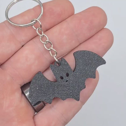 Bat Keychain – Cute & Spooky Fall Charm for Halloween & Bat Lovers